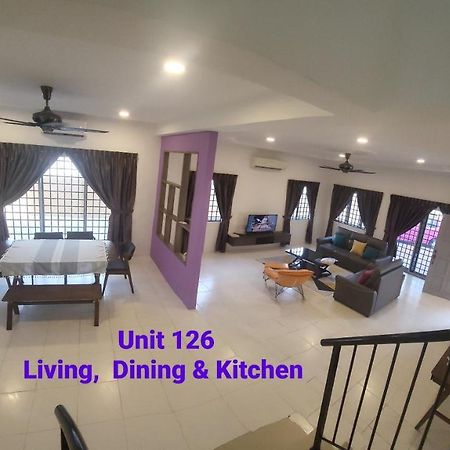 Ipoh Family Villa-Spacious Stay For 21 Or 42Pax المظهر الخارجي الصورة