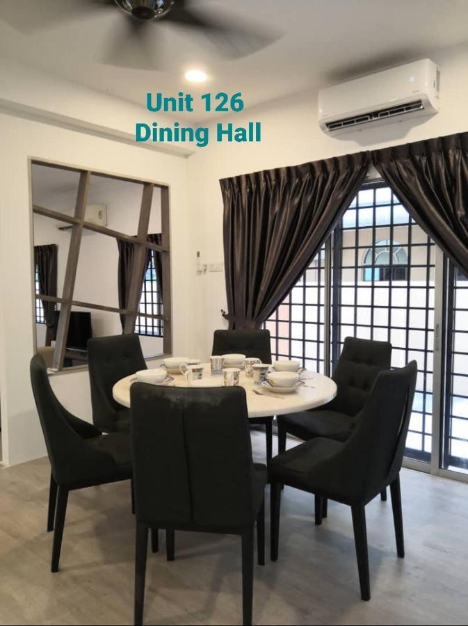 Ipoh Family Villa-Spacious Stay For 21 Or 42Pax المظهر الخارجي الصورة
